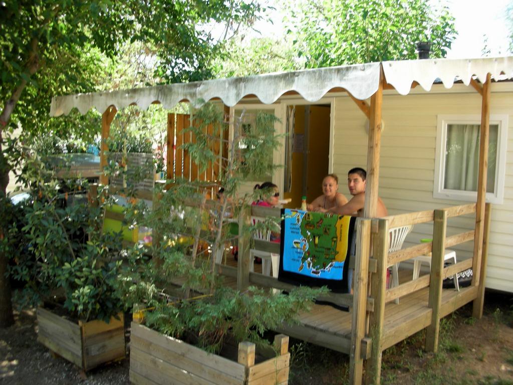Camping Lou Cabasson Bormes-les-Mimosas Exterior foto